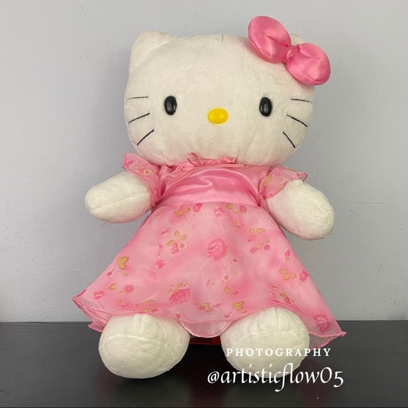 NEW! RARE! 2007 Sanrio Build-A-Bear Workshop Classic Hello Kitty NWOT - Picture 2 of 11